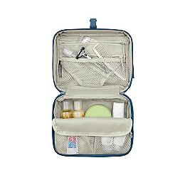 Daylite™ Hanging Toiletry Kit - US 8223