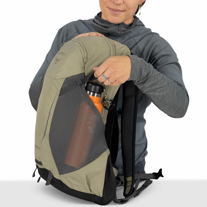Hikelite™ 18 Hiking Backpack - US 9016