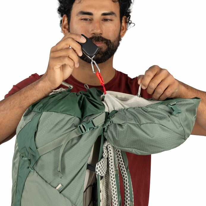 Stratos 44 Hiking Backpack - US 9061