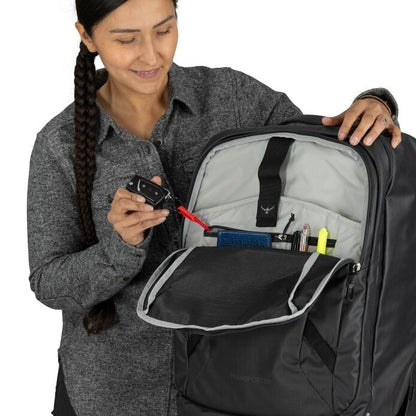 Transporter™ Wheeled Carry On - US 6406