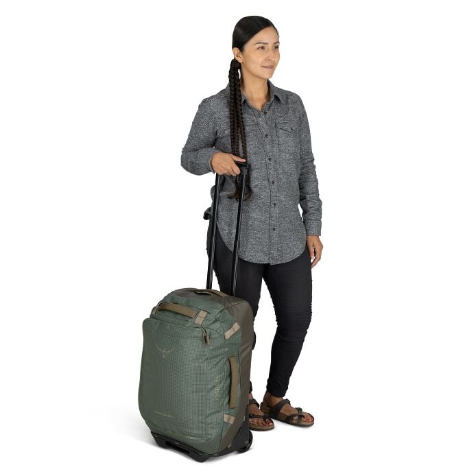 Transporter™ Wheeled Duffel 40 - US 8557