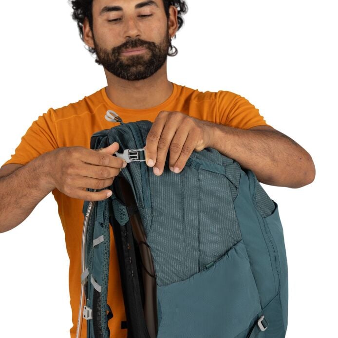 Manta 34 Hiking Hydration Backpack - US 3332