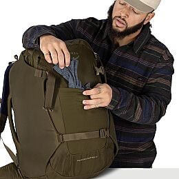 Sojourn Porter™ 46L Travel Pack - US 9560