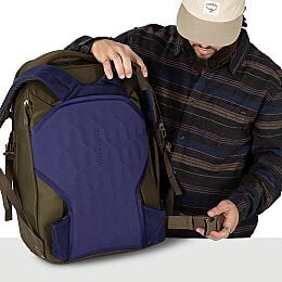 Sojourn Porter™ 46L Travel Pack - US 3037